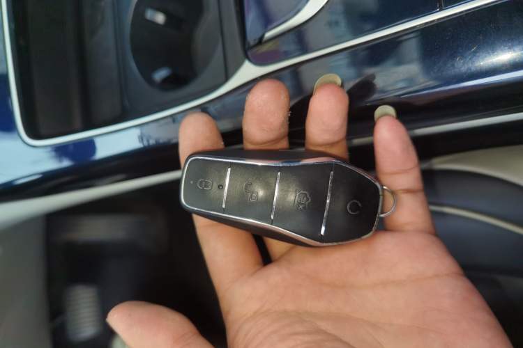 Used BYD Qin PLUS 2021 EV 500KM Luxury Model
