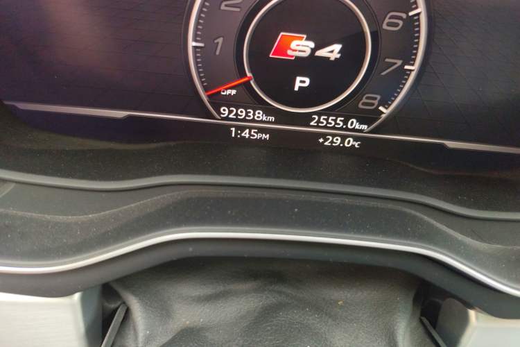 Used Audi A4L 2019 40 TFSI Fashion Edition China VI Emission Standard