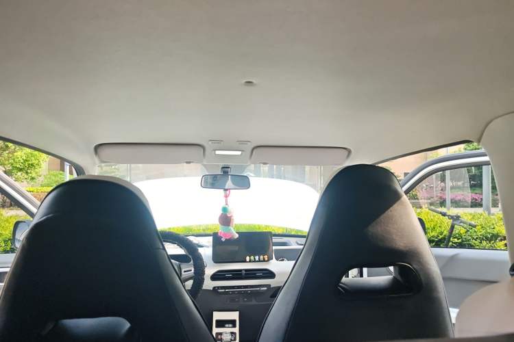 Used Geely Galaxy Panda 2023 Panda Mini 200km Endurance Bear Headliner