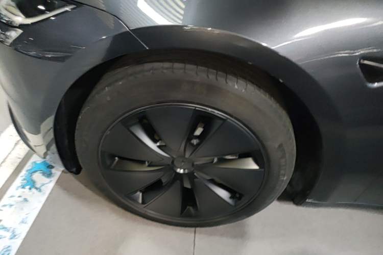 Used Tesla Model 3 2023 Rear-Wheel-Drive Version