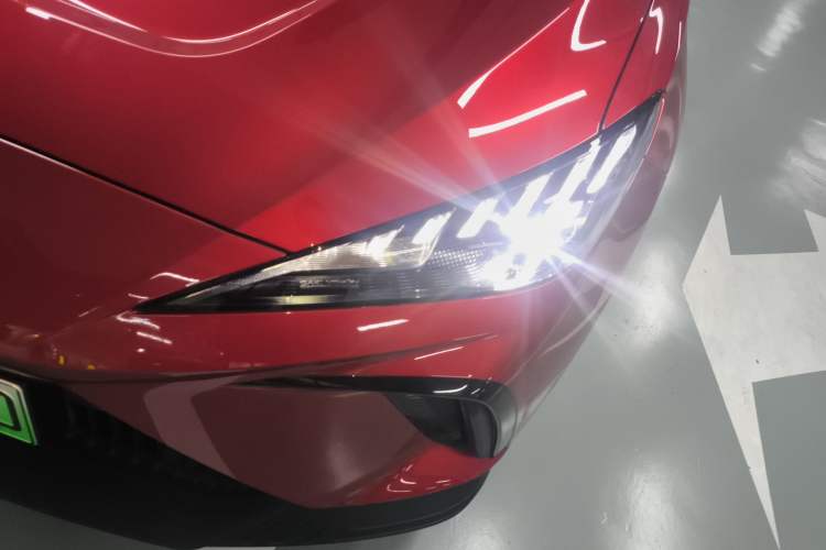 Used MG 4 EV 2022 520 km Luxury Edition Left Front Headlight