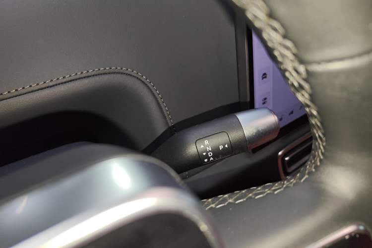 Used Li Auto L7 2023 Air model Gear Lever