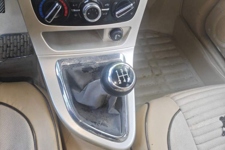 Used Brilliance H320 2012 1.5L Manual Comfort Edition
