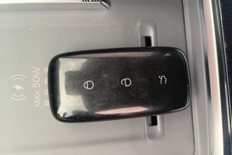 Used Geely Galaxy L6 2025 EM-i 140km Starship Edition
