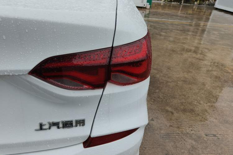 Used Chevrolet Monza 2020 320 Automatic Enjoyment Edition