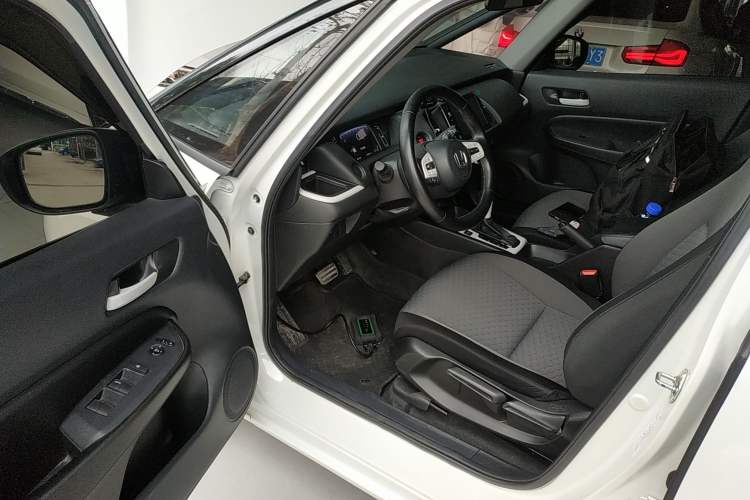 Used Honda Fit 2022 1.5L CVT Trendy Sunroof Edition Driver Seat