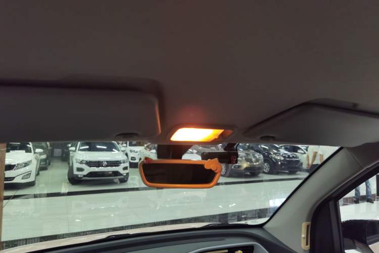 Used Wuling Hongguang MINIEV 2022 Macaron Premium Model – Lithium Iron Phosphate