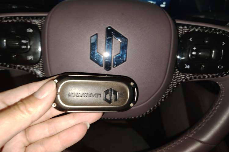 Used Leapmotor C11 2023 Pure Electric 580 All-Wheel-Drive Performance Edition Vehicle Key