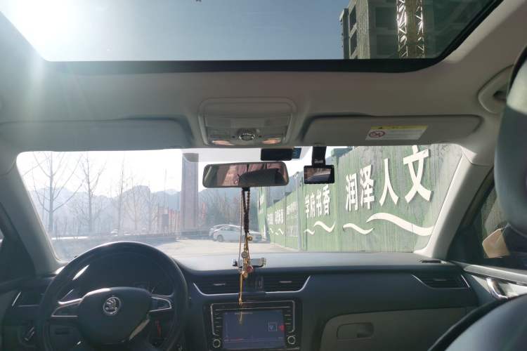 Used Skoda Octavia 2015 1.4TSI DSG Yijun Edition