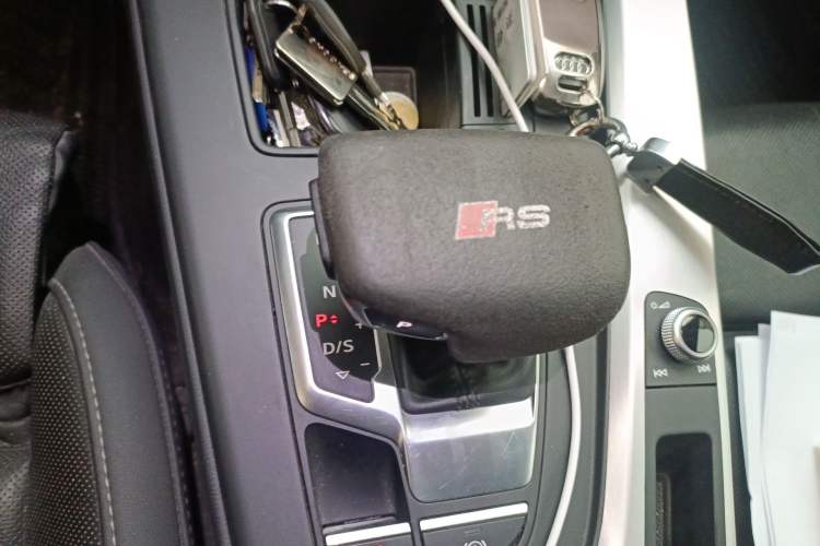 Used Audi A4L 2020 40 TFSI Luxury Dynamic Model