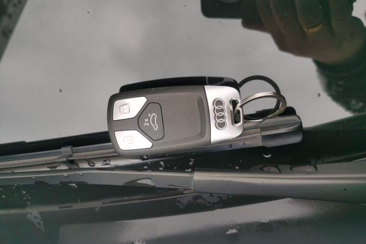 Used Audi A4L 2020 40 TFSI Luxury Dynamic Model
