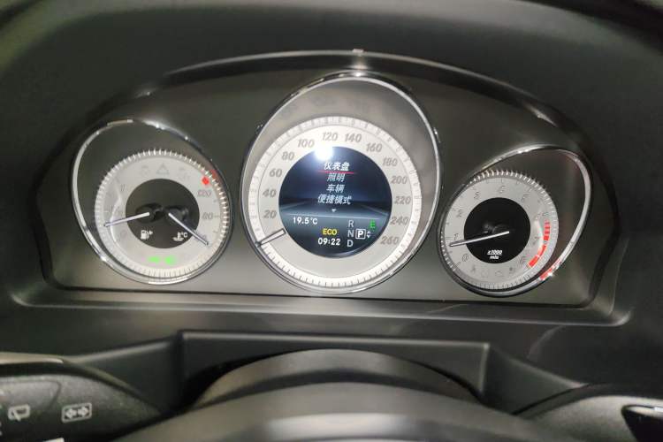 Used Mercedes-Benz GLK-Class 2015 GLK 260 4MATIC Fashion Edition Ultimate Version