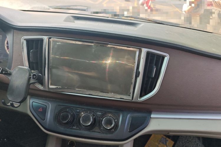 Used FORTHING Lingzhi 2019 V3 1.6L 2-Seat Standard Model China VI