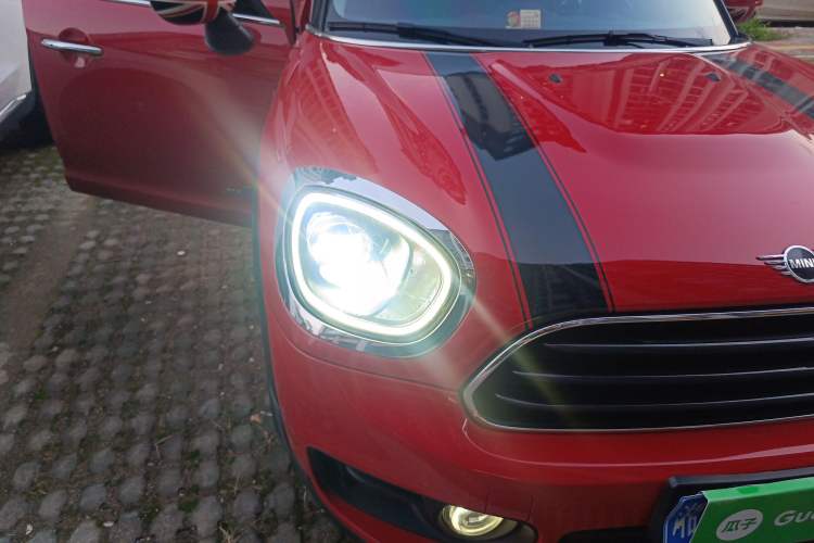 Used MINI Countryman 2018 1.5T COOPER ALL4 Artist Right Front Headlight