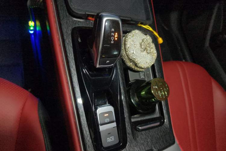 Used Dongfeng Aeolus Yixuan MAX 2021 1.5T Ultra-Stylish Trendsetter Edition
