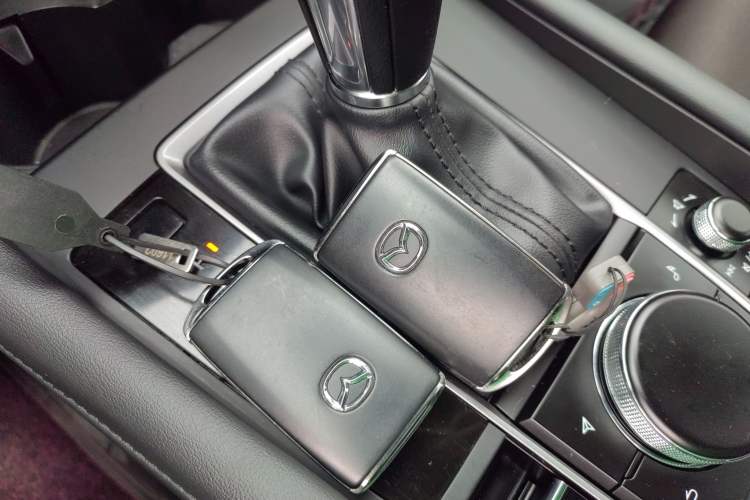 Used Mazda Mazda 3 Axela 2023 2.0L Automatic Zhiqing Edition
