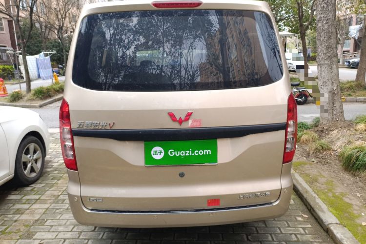 Used Wuling Hongguang V 2022 1.5L Jingqu Version Hydraulic Power Steering LAR