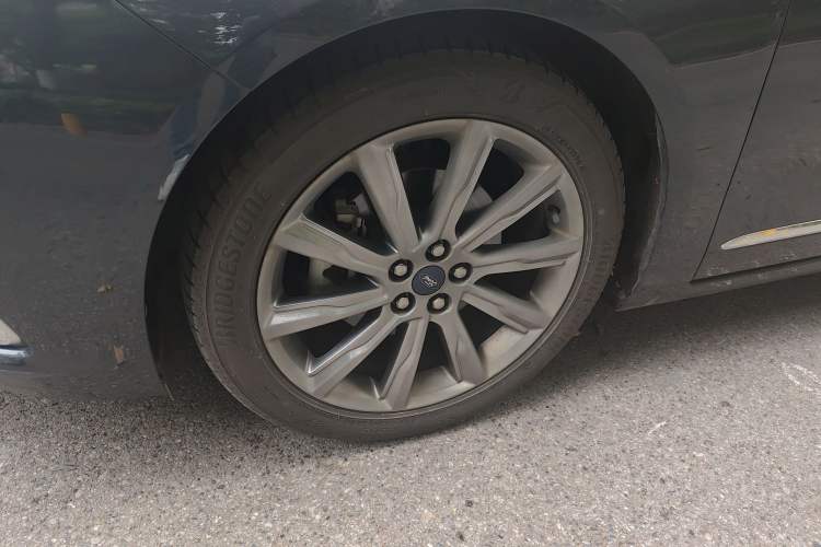 Used Ford Taurus 2019 EcoBoost 245 Premium Edition
