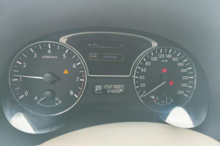 Used Nissan Teana 2013 2.0L XL Comfort Edition Instrument Cluster