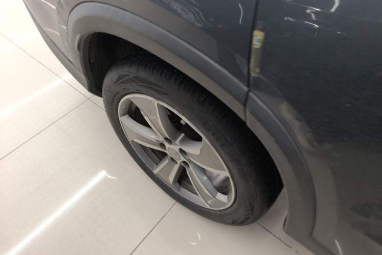 Used Geely Auto Haoyue L 2023 2.0T DCT Prestige Edition Right Rear Wheel Hub