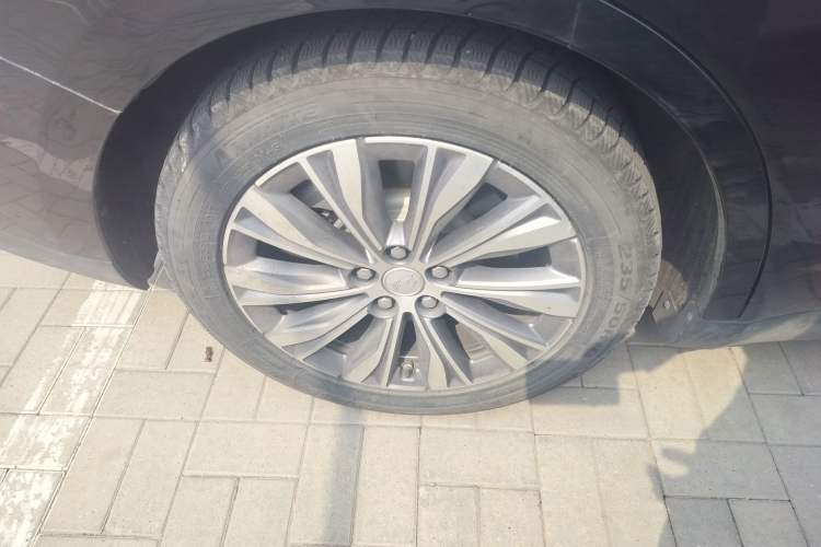 Used Hongqi E-QM5 2023 620km PLUS Exterior 5