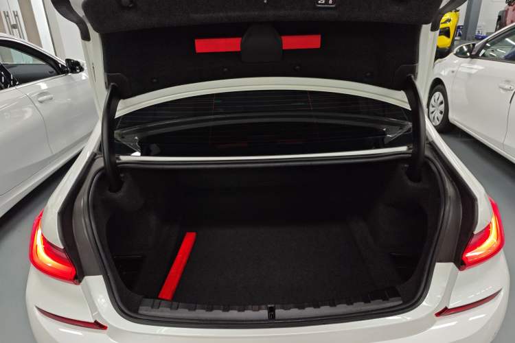 Used BMW 3 Series 2022 325Li M Sport Package