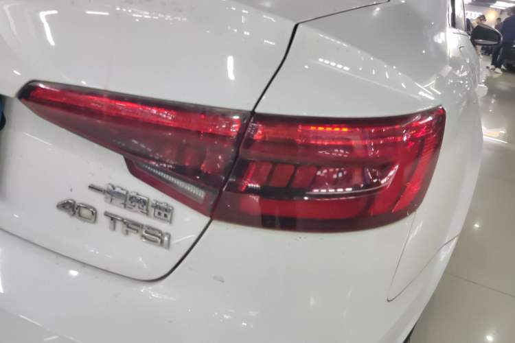 Used Audi A4L 2017 40 TFSI Ambition Edition