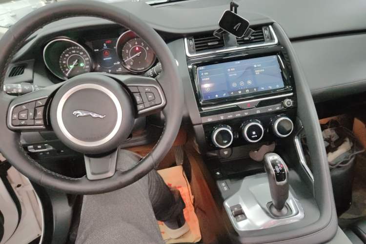 Used Jaguar E-PACE 2018 P200 S China VI
