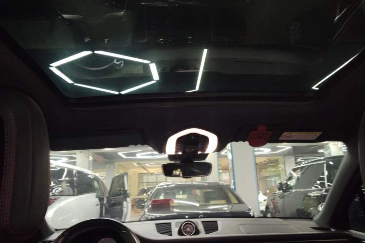 Used Porsche Macan 2021 Macan S 3.0T
