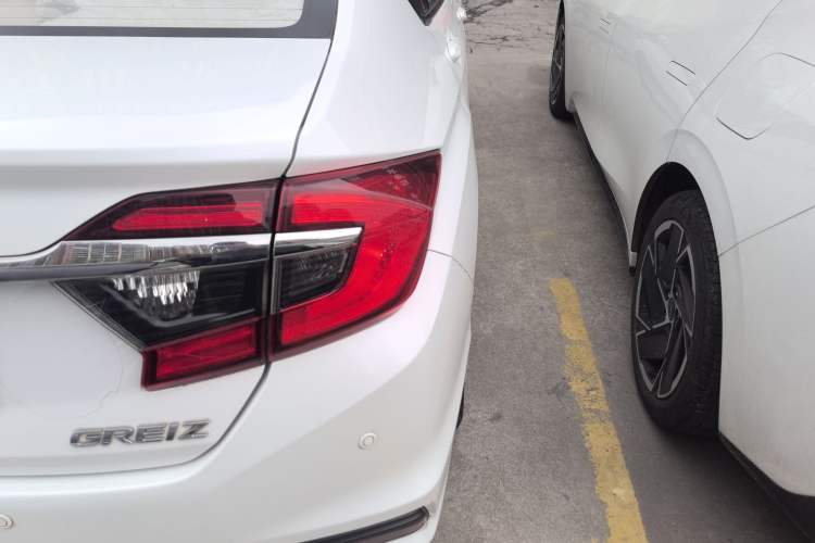 Used Honda Greiz 2016 1.5L CVT Classic Edition Right Rear Taillight