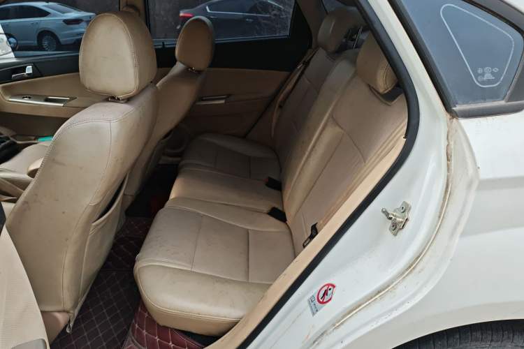 Used Brilliance H330 2013 1.5L Manual Comfort Model
