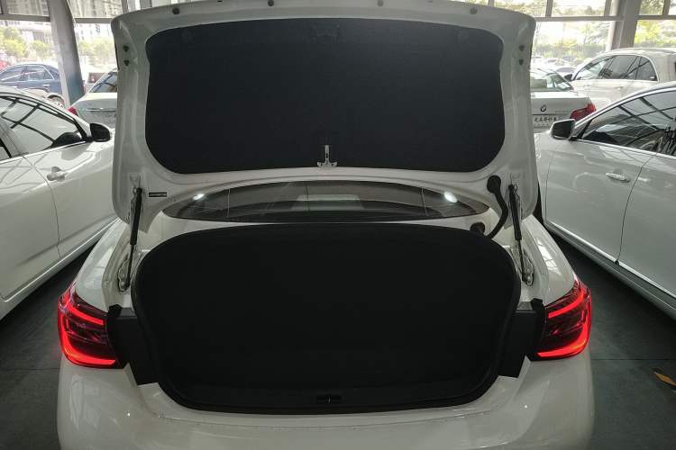 Used Infiniti Q50L 2021 2.0T Enjoyment Edition