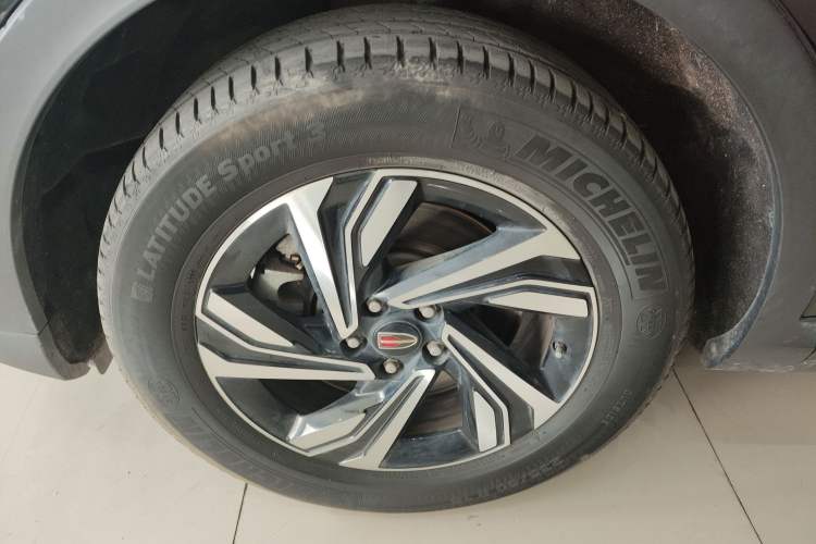 Used Hongqi HS5 2022 Revised Version 2.0T Smart Connect Flagship Edition
