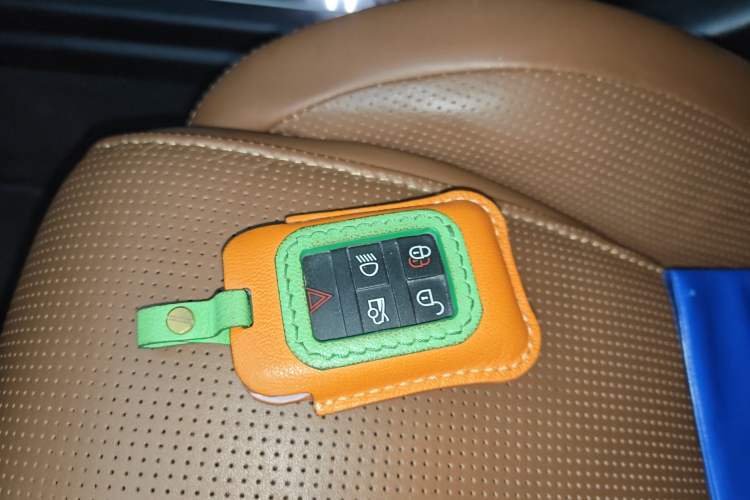 Used Jaguar XFL 2022 XFL 2.0T P300 Four-Wheel-Drive Flagship Sport Edition
