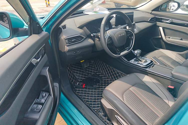 Used Dongfeng Aeolus Yixuan 2020 230T Automatic Dazzle Track Edition