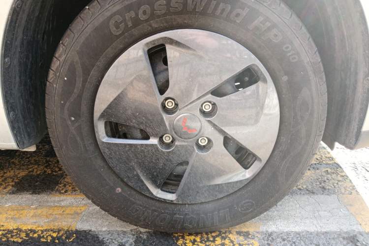 Used Wuling Hongguang New Energy 2025 Extended-Range Hybrid 50KM Comfort Version
