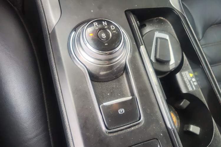 Used Ford Mondeo 2017 EcoBoost 180 Luxury Model
