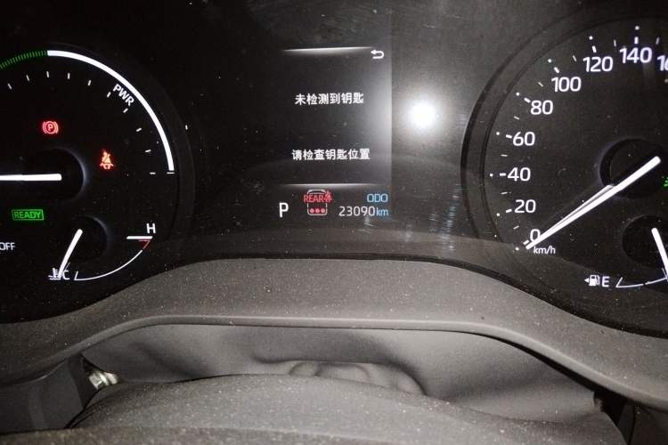 Used Toyota Granvia 2024 2.5L Hybrid Comfort Edition Odometer Close Up