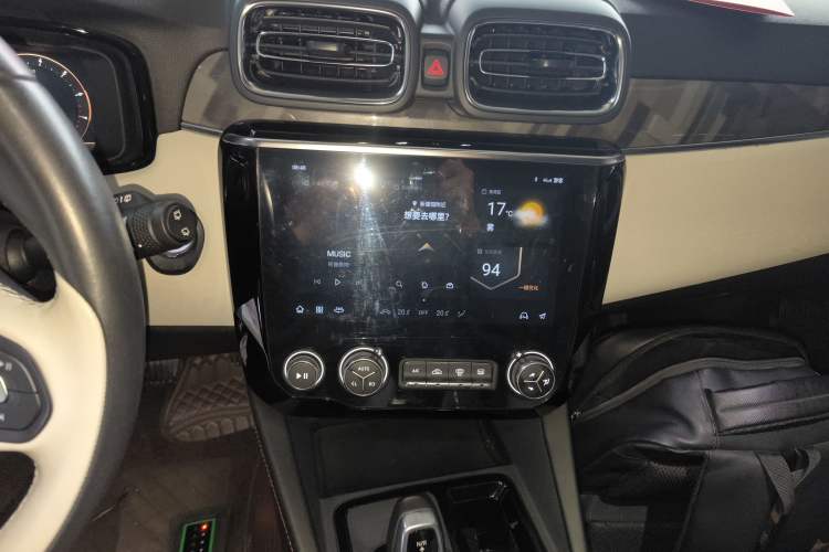 Used Lynk & Co 02 2022 1.5T DCT Shine Plus
