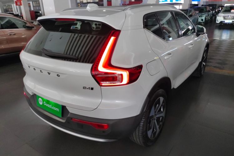 Used Volvo XC40 2024 B4 4x4 Smart Luxury Edition

