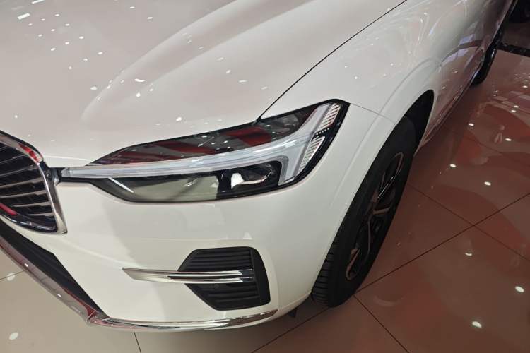 Used Volvo XC60 2026 B5 4x4 Smart Luxury Edition
