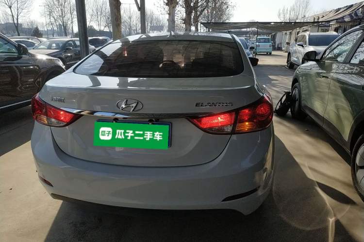 Used Hyundai Elantra (5th Generation / Langdong) 2015 1.6L Automatic Leading Model