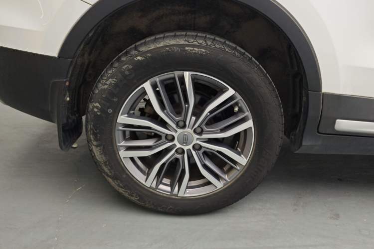 Used Geely Auto Emgrand X7 Sport 2020 1.8TD DCT Smart PRO Right Rear Wheel Hub