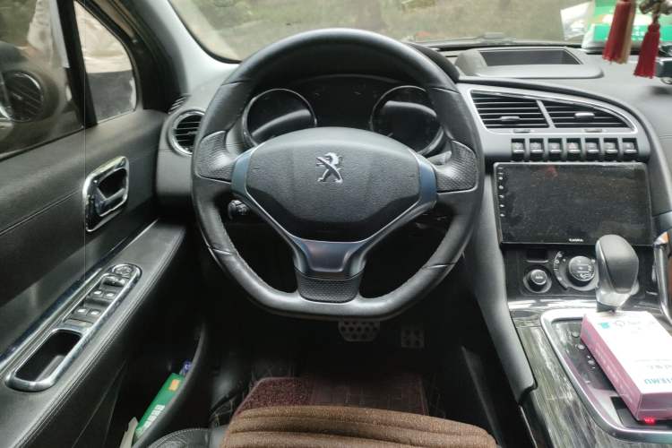 Used Peugeot 3008 2013 1.6THP Automatic Prestige Edition Steering Wheel