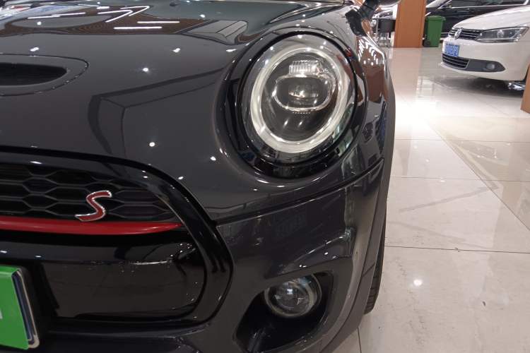 Used MINI 2021 2.0T COOPER S Racing Edition 5-door model
