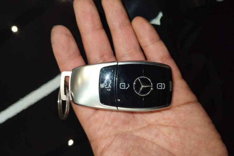 Used Mercedes-Benz E-Class 2023 Updated E 300 L Luxury Edition
