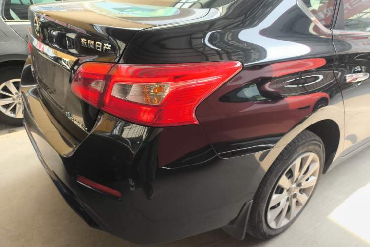 Used Nissan Sylphy EV 2018 Smart Edition Rear Right 45 Deg