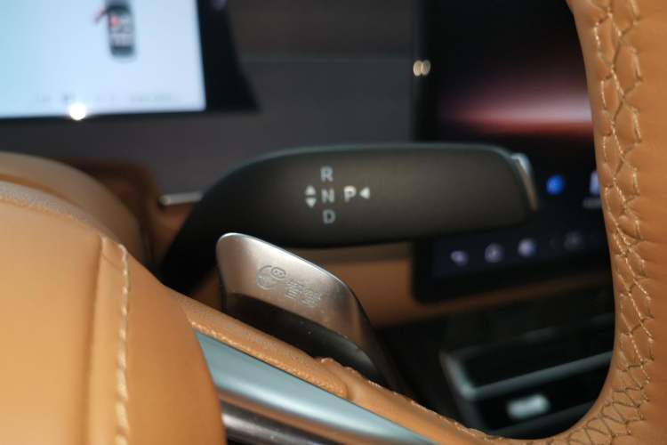 Used BYD Han L 2025 EV Four-Wheel Drive LiDAR Flagship Model