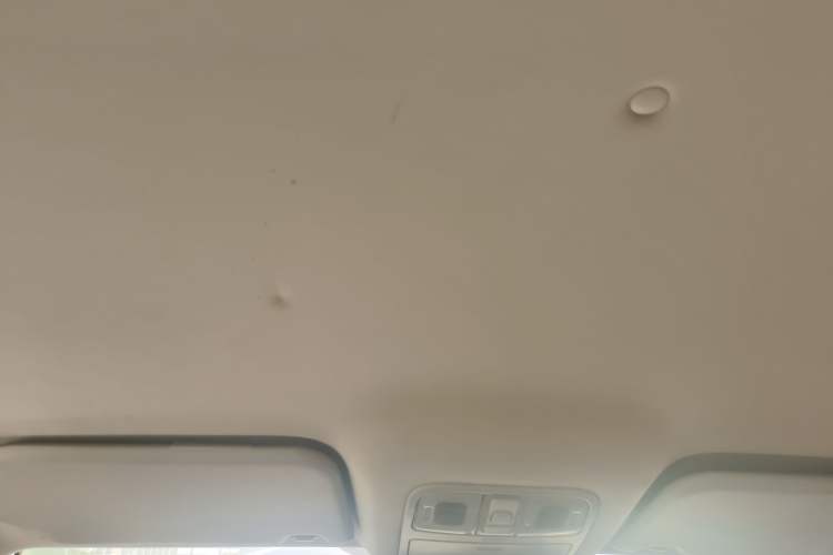 Used CHANGAN KAICHENG Oushang A600 2017 1.5L Manual Standard Edition Headliner