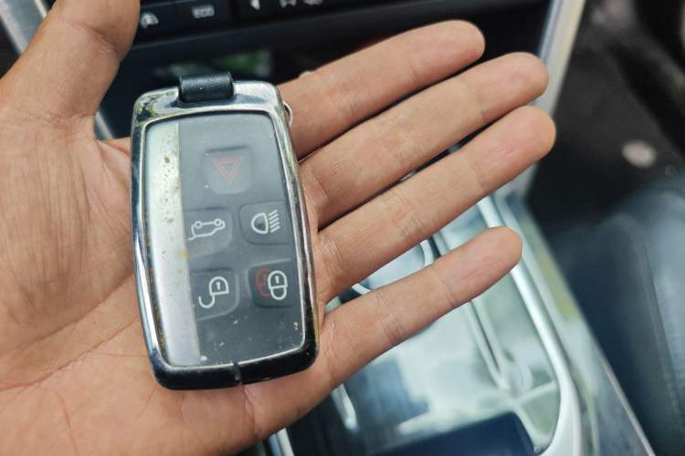 Used Land Rover Discovery Sport 2017 2.0T HSE